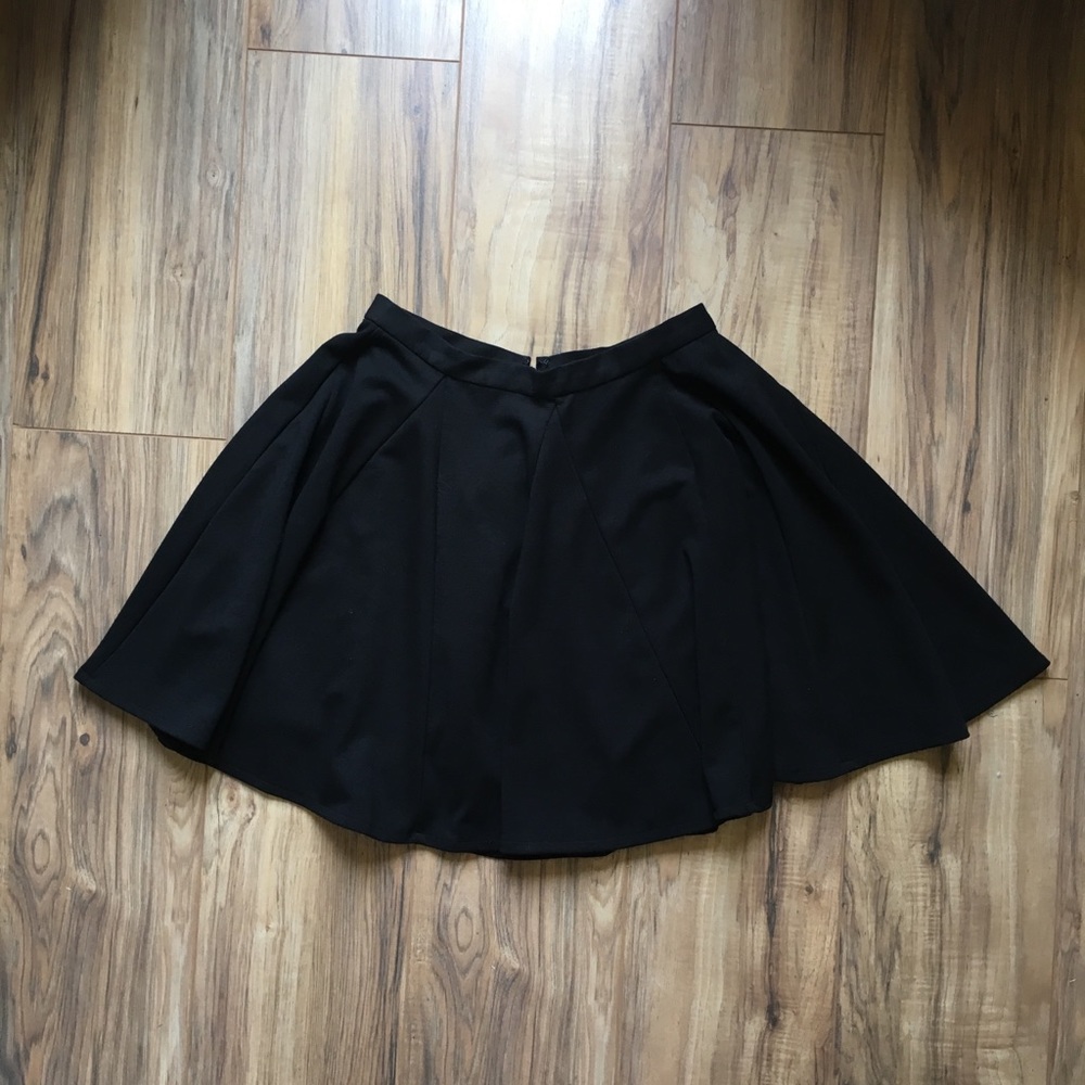 Perfect Black Skirt